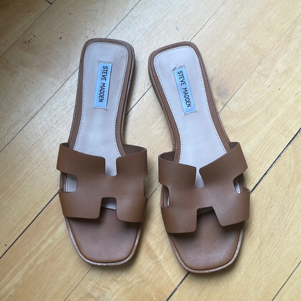 Steve Madden slides